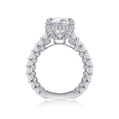 Affectionate S925 Silver 5-Carat Moissanite Diamond Ring