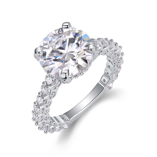 Affectionate S925 Silver 5-Carat Moissanite Diamond Ring