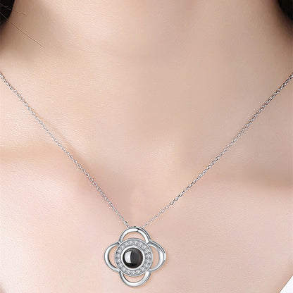 Metal Rose Necklace Gift Box – Romantic Jewelry for Her