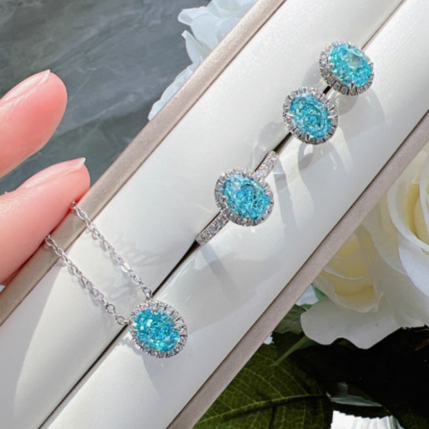 Elegant 1.5 Carat Navy Blue Ring – Luxurious & Unique