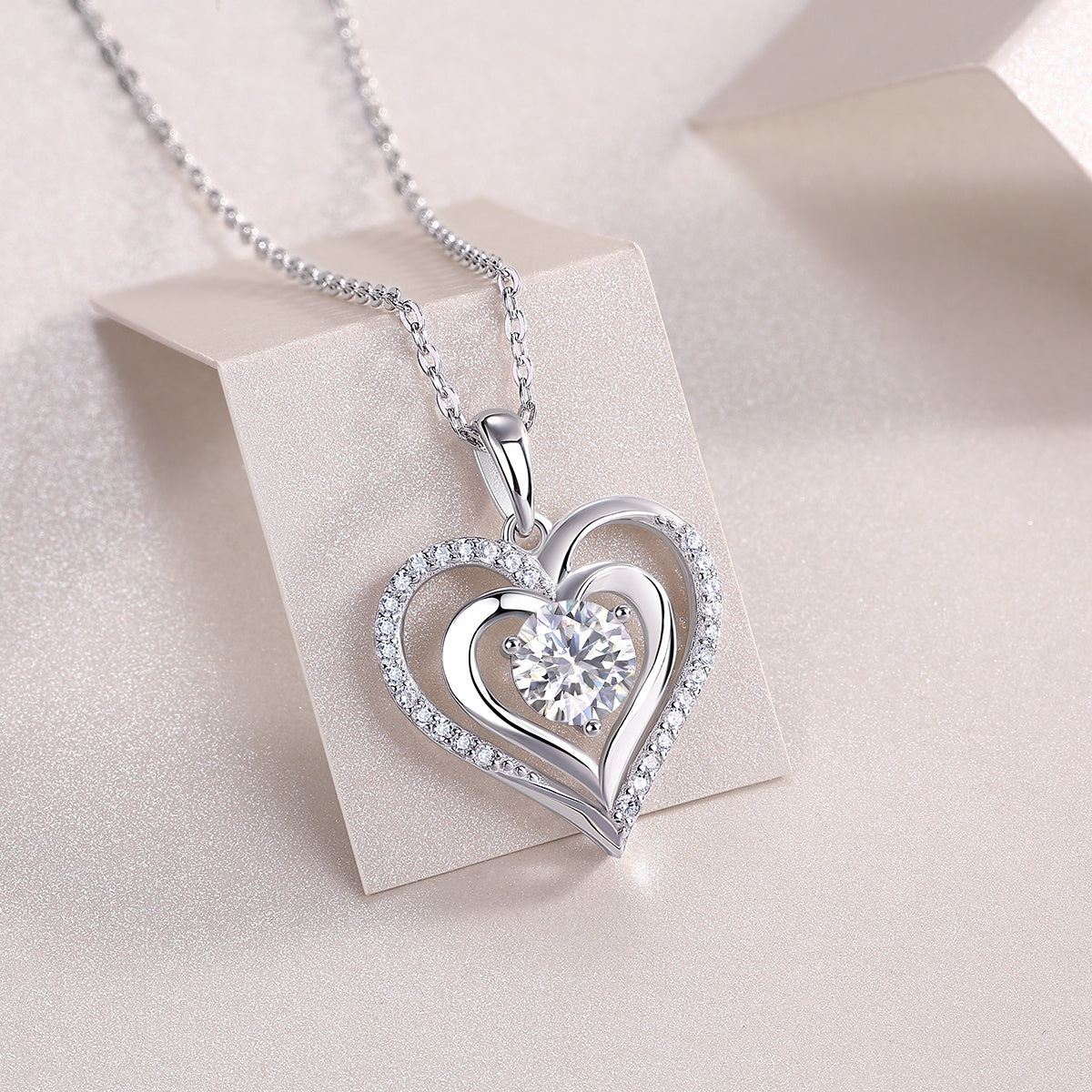 Heart-to-Heart Connection S925 Silver 1-Carat Moissanite Pendant