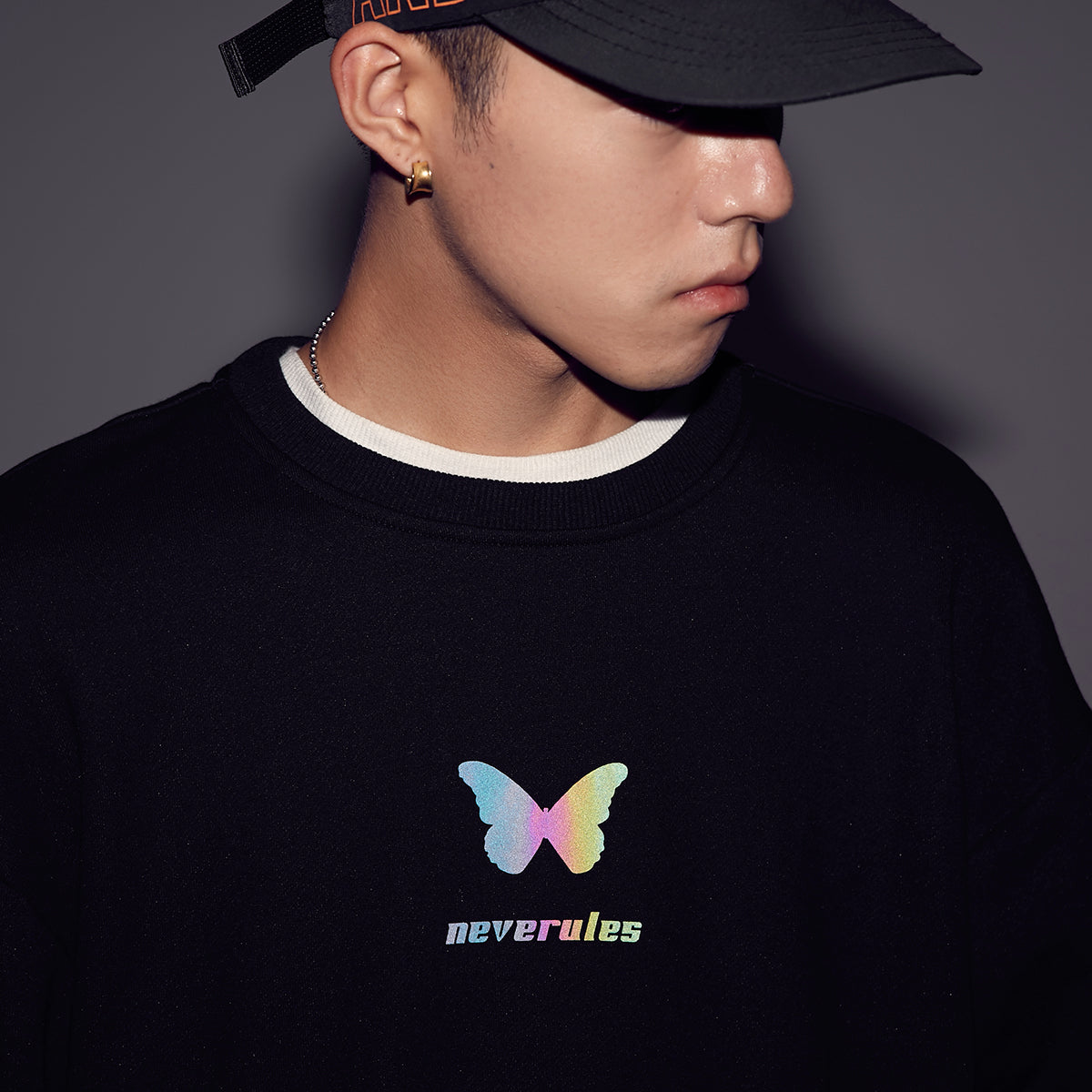 Reflective butterfly print long sleeves