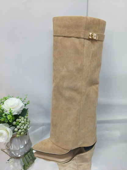 Women’s Mid-Calf Winter Boots with Pointed Toe and Chunky Heel