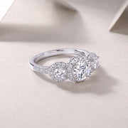 Luxurious S925 Silver 1-Carat Moissanite Diamond Ring