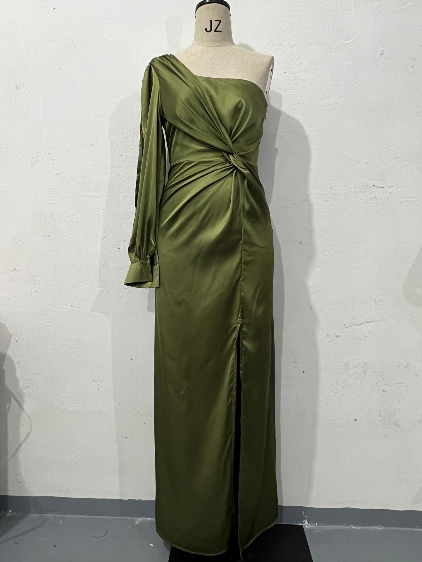 One-Shoulder Split Long Evening Dress